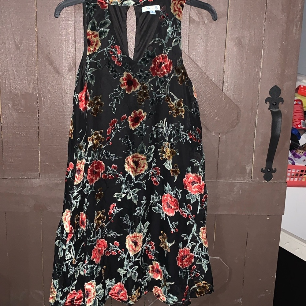 She+Sky- woman’s dress